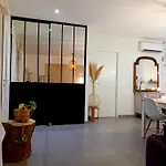 Cosy Avec Piscine Halte Pro Ou Detente Privatunterkunft *